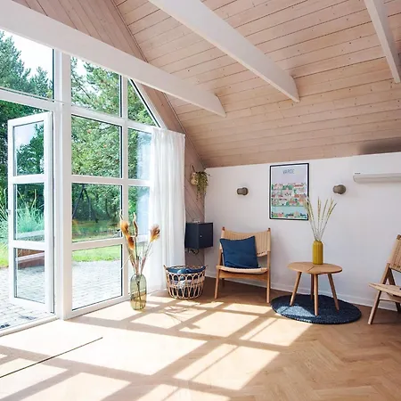 Holiday home 10 Person In *