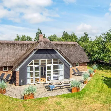 Holiday home 10 Person In *